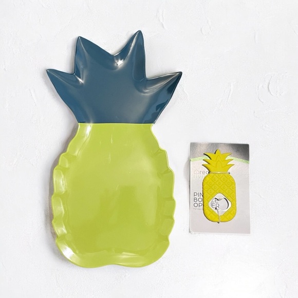 Pineapple Shaped Party Serving Tray + New Silicone Bottle Opener - Picture 1 of 6